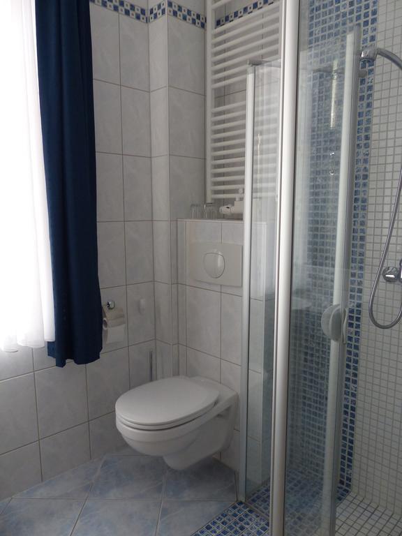 Hotel Friedchen Mit Eigener Fleischerei Artern Bilik gambar