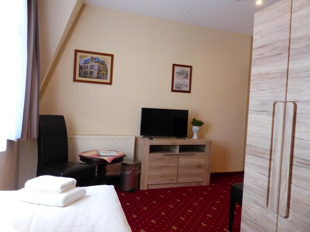 Hotel Friedchen Mit Eigener Fleischerei Artern Luaran gambar