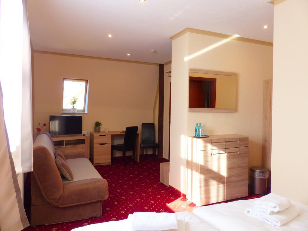 Hotel Friedchen Mit Eigener Fleischerei Artern Luaran gambar